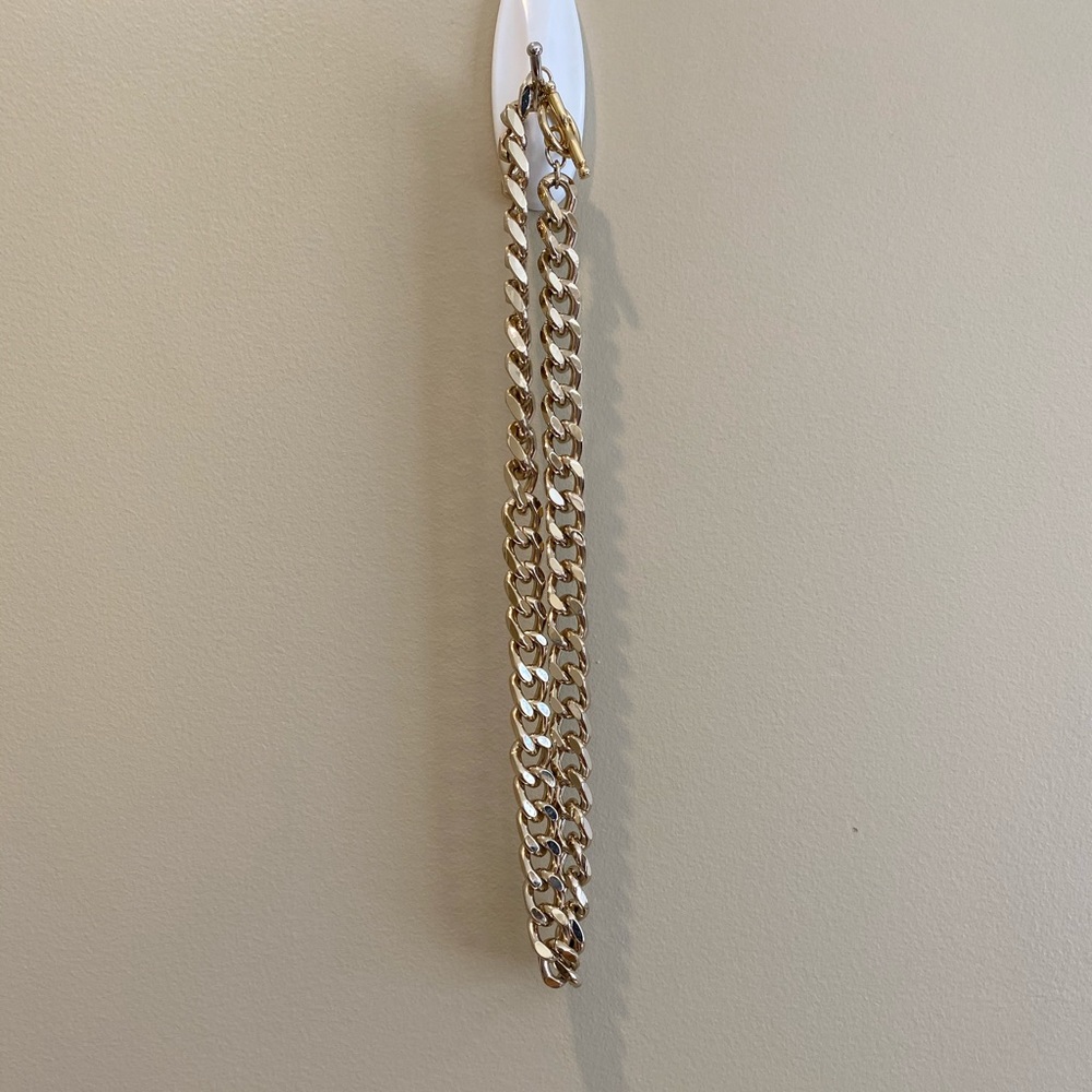 Veronica B. Gold link Necklace